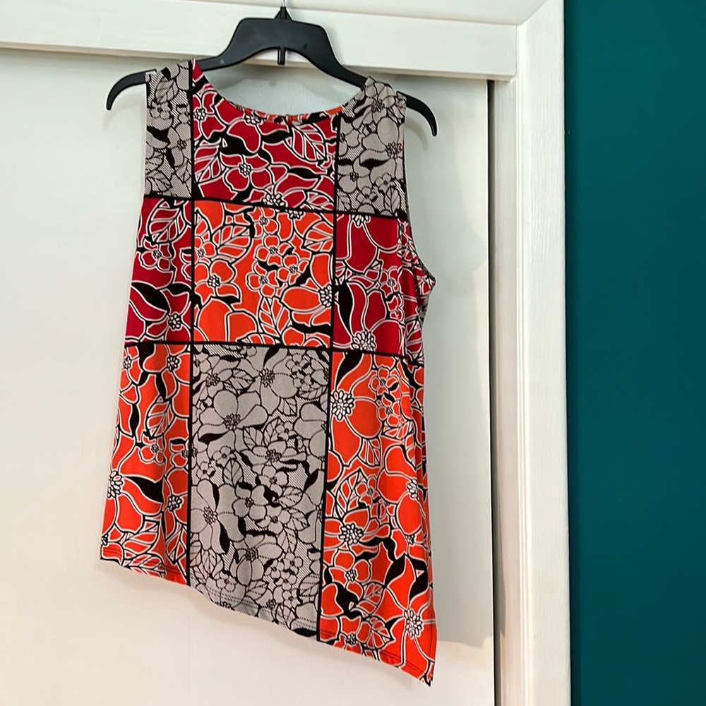 EUC Worthington Asymmetrical Women’s Top